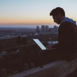 Gỗ công nghiệp MDF và HDF: Loại nào tốt hơn cho tủ bếp?